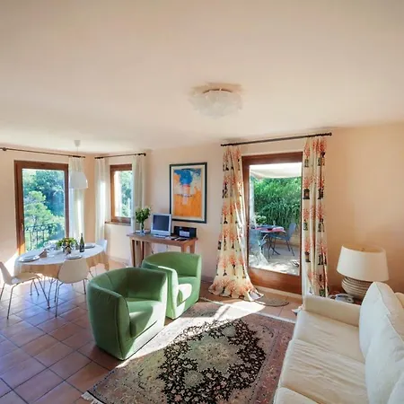 Apartman Historical Patio - Sea View, Garden, Ac