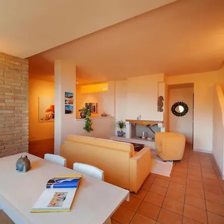 Historical Patio - Sea View, Garden, Ac Apartman