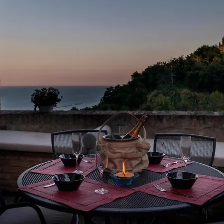 Historical Patio - Sea View, Garden, Ac Appartamento Cupra Marittima